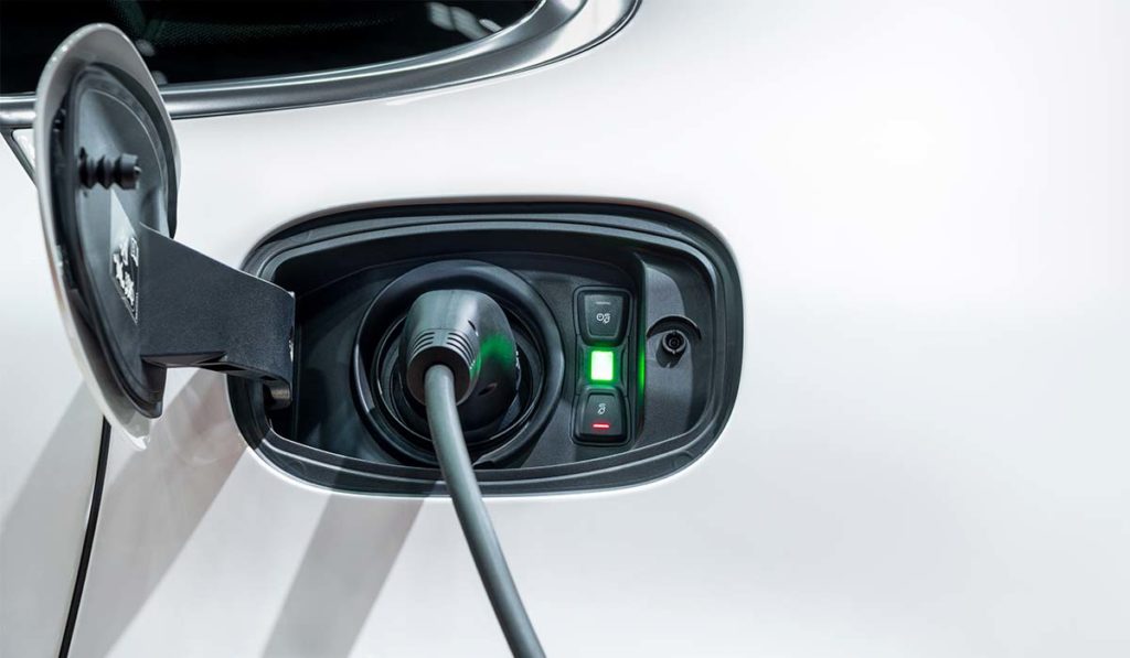 Es oficial: nuevas ayudas de hasta 7.500 euros para comprar vehículos eléctricos desde octubre