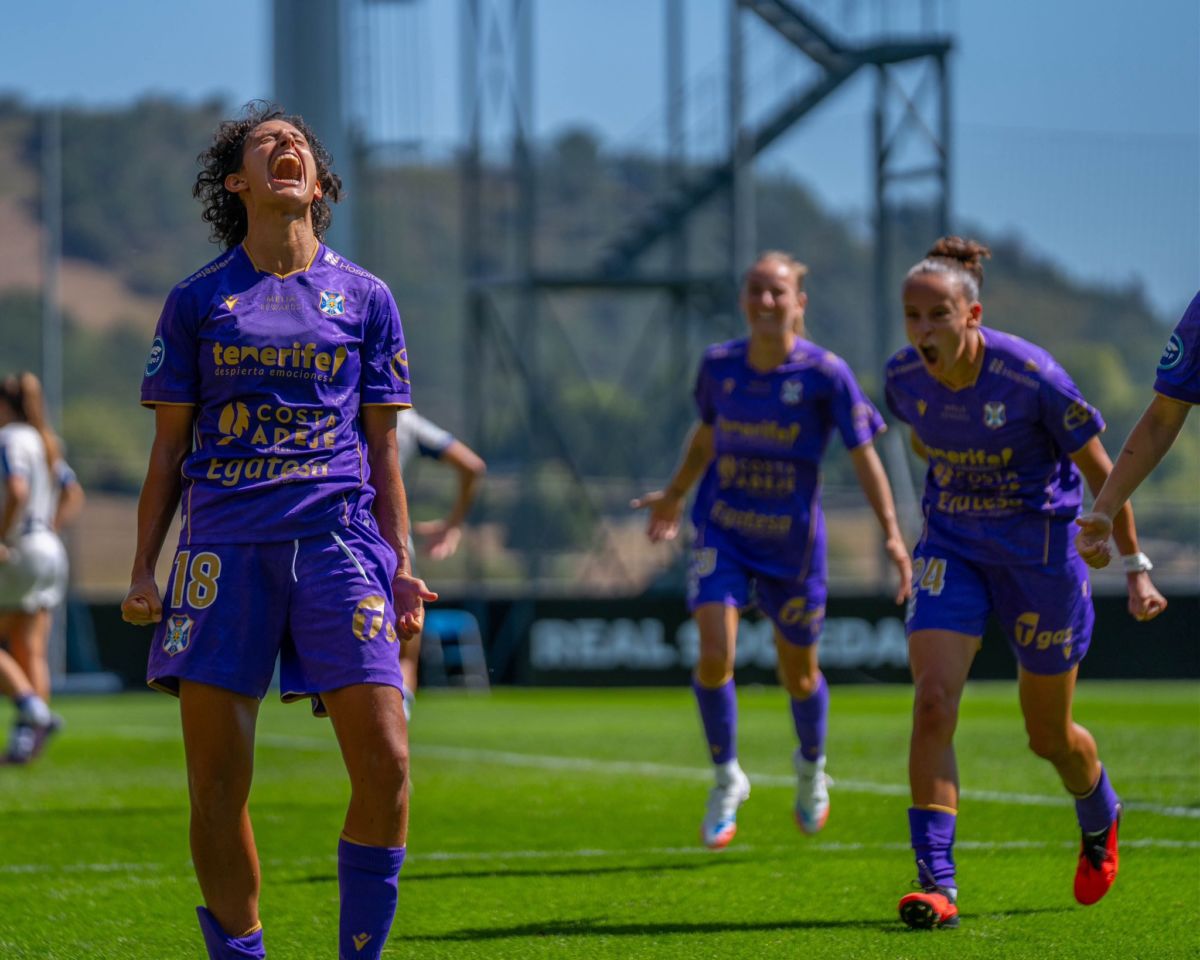 El Costa Adeje Egatesa araña un punto 'in extremis' ante la Real Sociedad (1-1)