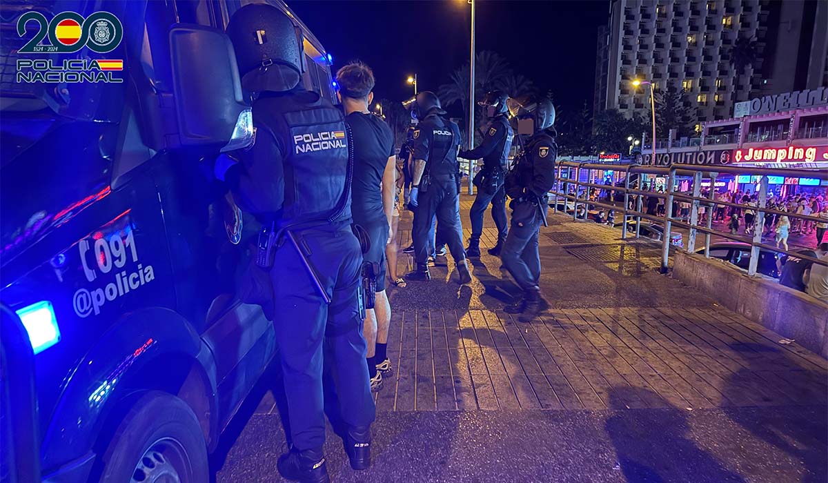 Todo lo que se sabe de la redada en Las Verónicas: seis detenidos y casi 500 identificados