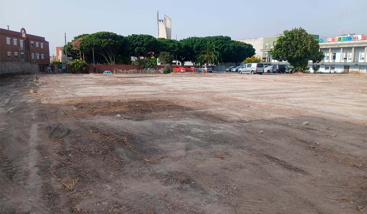 Nuevo aparcamiento en La Laguna: 300 plazas junto a un colegio con zona ‘Besa y baja’