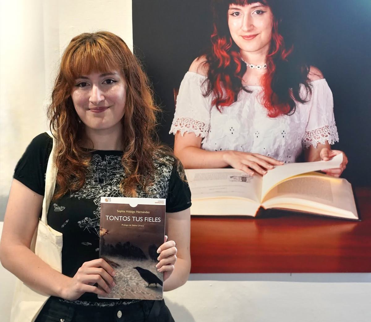 Sophia Hidalgo: "Tontos tus fieles' explora cómo una amistad puede dejar de ser una relación entre iguales"