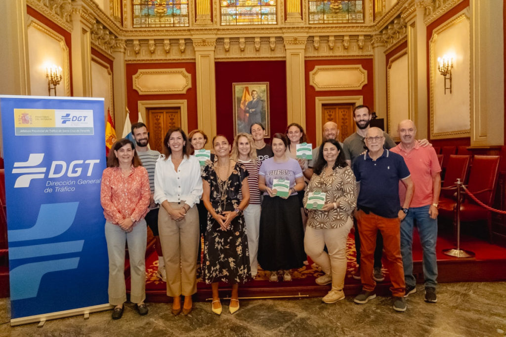 Siete centros educativos de Santa Cruz y la DGT impulsan una nueva forma de desplazarse a clase