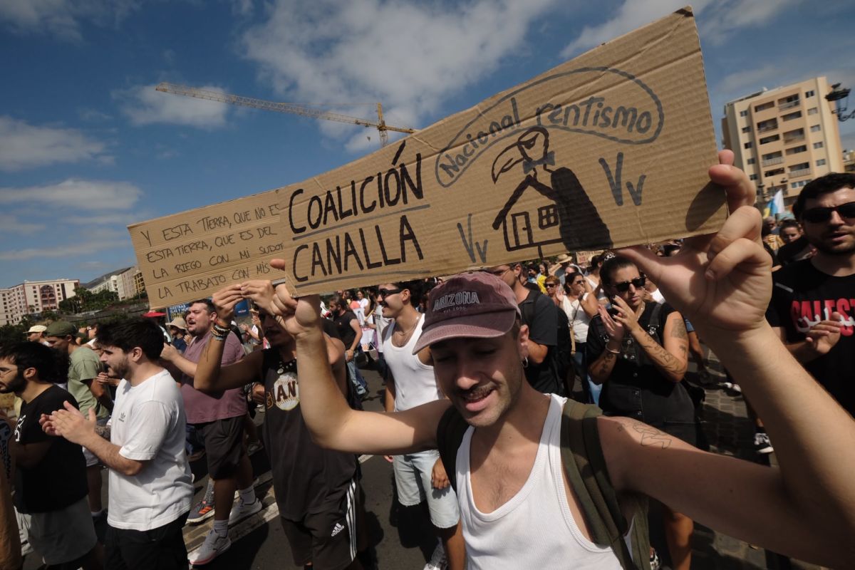 El Gobierno canario se defiende de las críticas por la crisis de la vivienda
