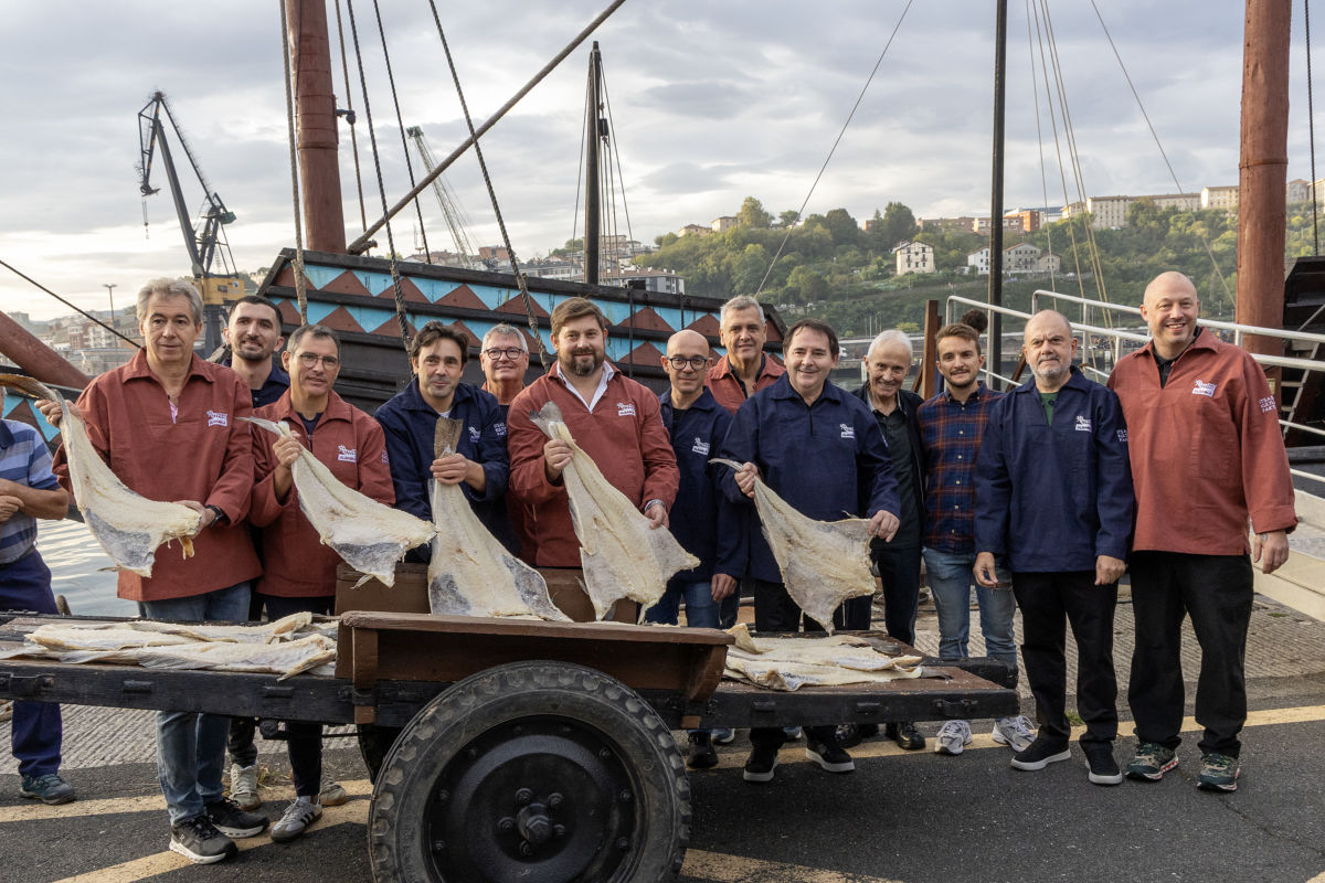 Mark Kurlansky denuncia que el bacalao está en peligro de extinción
