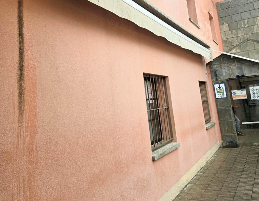 Usuarios del centro de salud de Tacoronte denuncian deficiencias graves