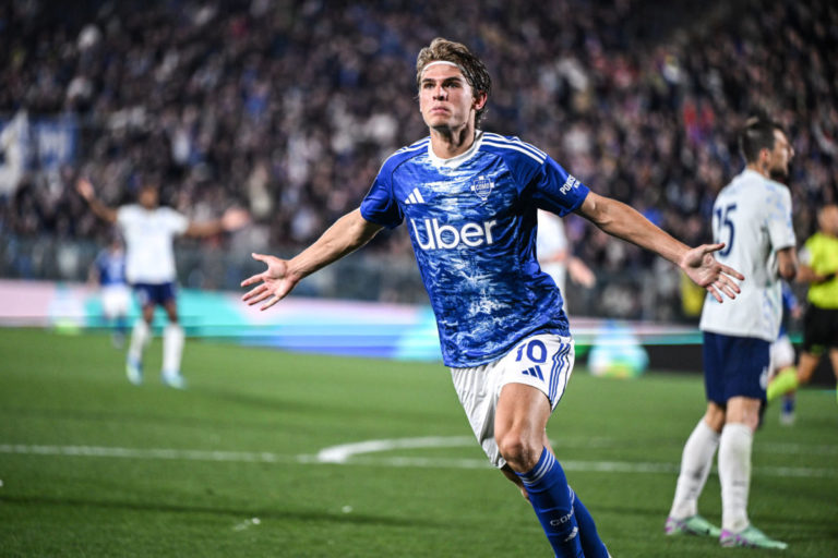 Nico Paz, de las gradas del Heliodoro a brillar ante el Manchester United: la historia del tinerfeño que conquista Europa