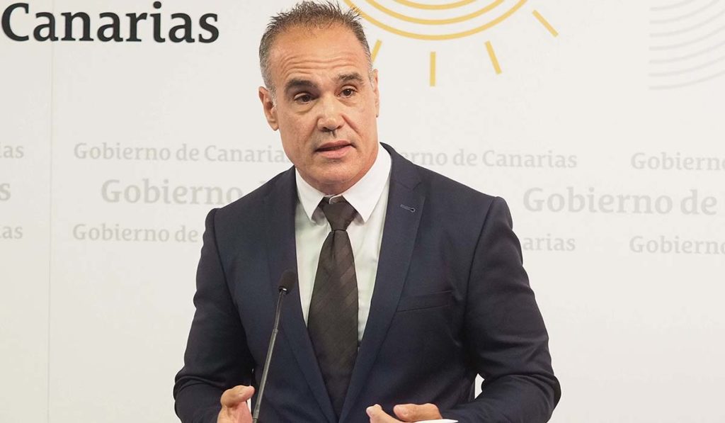 José Ramón Barrera, comisionado del REF: “El nivel de vida de los canarios se aleja de la media nacional”