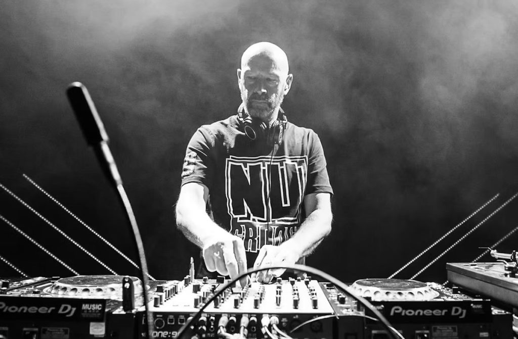 De los bares de Tenerife a las grandes cabinas del techno: la historia de Mark Broom