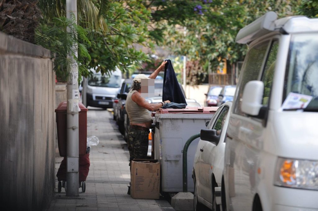 Servicios Sociales de Santa Cruz logra sacar de la calle a un total de 86 sintecho en 10 meses