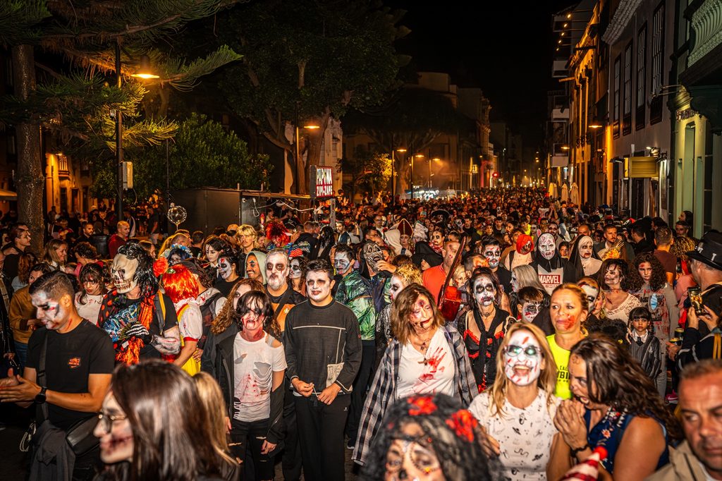 ‘Isla Calavera Zombie Walk’: una divertida cabalgata de ultratumba recorre Aguere