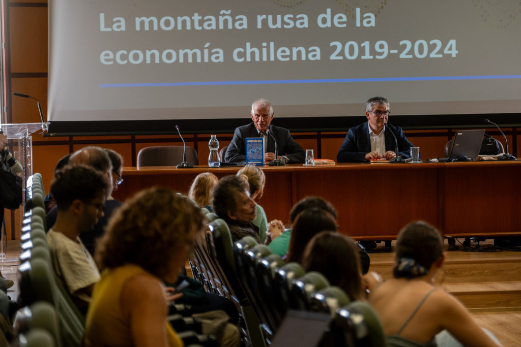 Josep Borrell alerta del impacto económico de los estallidos sociales