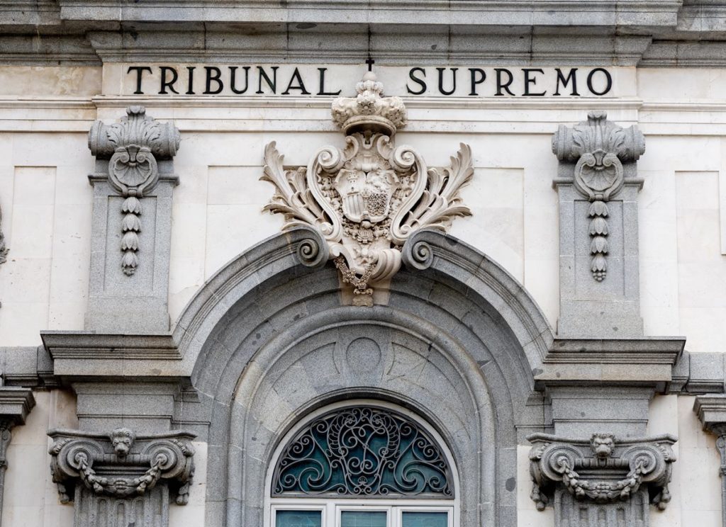 El Supremo rechaza el recurso del Gobierno y ratifica la suspensión del voto para nacionalizados por la ley de nietos