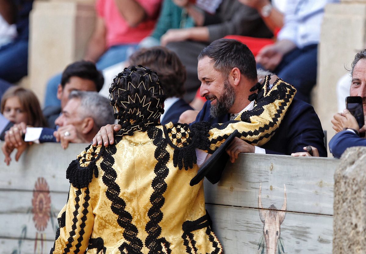 Del dinero público para los toros a la caza en colegios: las medidas de Vox sobre los animales
