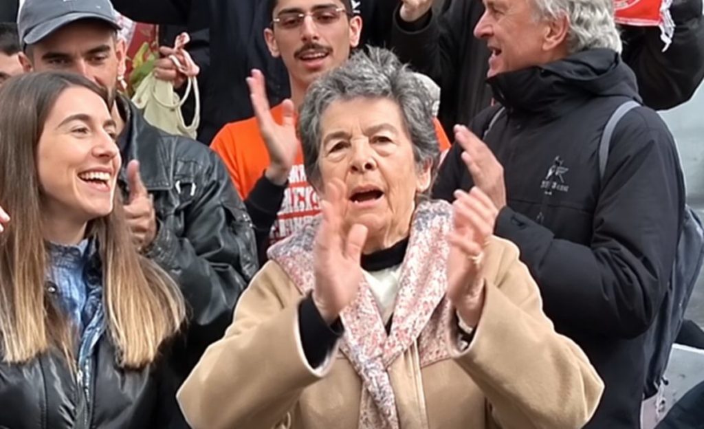 Desmienten el enésimo bulo sobre Maricarmen: el vídeo que la sitúa en una protesta reciente es de 2025