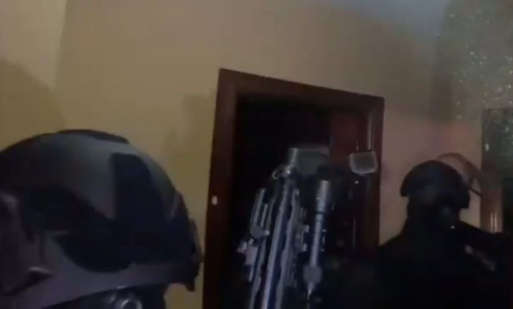 Cae una red que blanqueaba millones con vino español: registros y detenidos en Tenerife