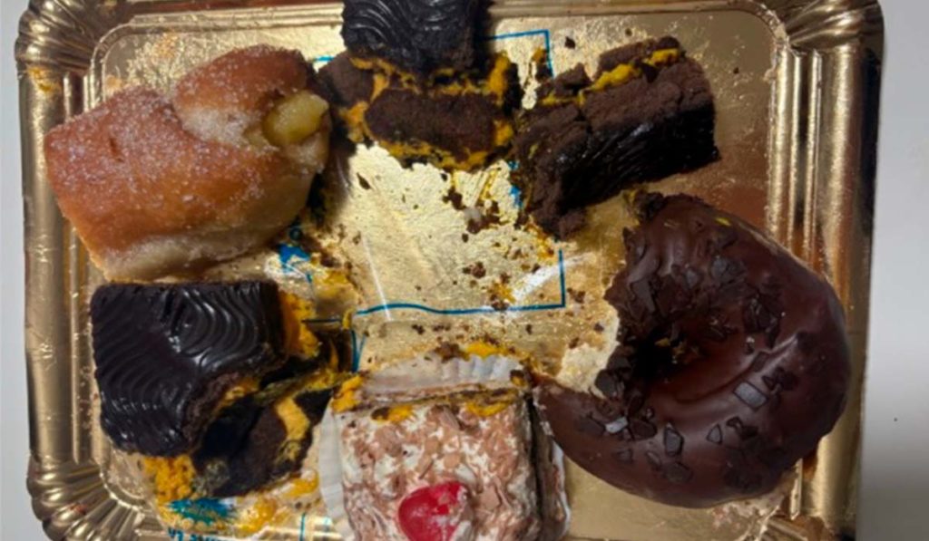 Compran varios dulces en Tenerife y regresan para pedir que les devuelvan el dinero: “Habían probado todos”